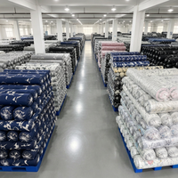 Tissu Brocart Teint en Fil 100% Polyester Anti-Boulochage 75D Doux Décoratif Teint 98" de Largeur 100 GSM pour Articles Ménagers - Prix d'Usine le Plus Bas