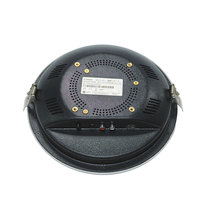 Haut-parleurs directionnels à ultrasons Focusound à montage au plafond pour les présentations audio dans les musées, les commerces et les salons professionnels