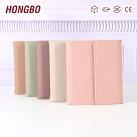 Hongbo Best Seller A7 Carpeta de efectivo Cartera lista para enviar 9 colores existentes Portadocumentos de cuero en forma de bolsa Fly Leaf