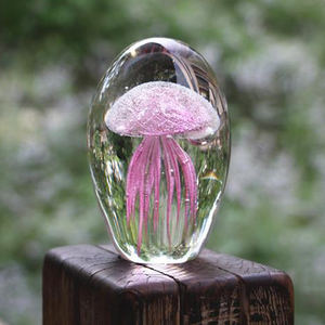 Hermoso pisapapeles decorativo de medusas de vidrio - Product Image 5