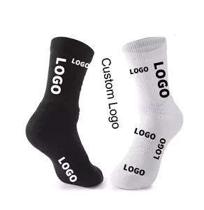 Мужские жаккардовые спортивные носки с вышитым логотипом
