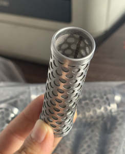 Expertos en filtración industrial-Soluciones personalizadas para aplicaciones de alta gama 304 cilindros de filtro perforados y tejidos - Product Image 5