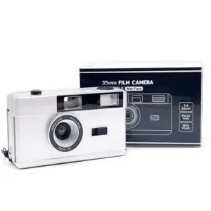 35mm Film Camera New Design Of Retro 35mm Reusable Film Camera With Flash In Different Colors