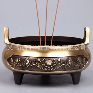 Quemador de incienso grande de bronce, estilo Xuande, de tres patas, con forma de loto y doble orejeta, estilo antiguo, cobre puro - Product Image 3