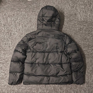 Chaqueta de plumón de marca T para hombre al por mayor con capucha desmontable y logotipo Doudoune - Product Image 4