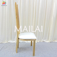Chaise de salle à manger de luxe dorée pour hôtel, en acier inoxydable, dossier haut, pour événements et mariages