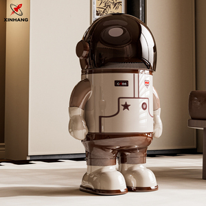 Cubo de Basura de Plástico Abierto con Diseño de Astronauta de Doble Capa, Estilo Xinhang <span class=keywords><strong>Newlife</strong></span> - Product Image 1