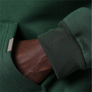 <span class=keywords><strong>Felpa</strong></span> in pile di spugna <span class=keywords><strong>verde</strong></span> <span class=keywords><strong>con</strong></span> cappuccio e cappuccio <span class=keywords><strong>con</strong></span> lettere ricamate Pullover oversize <span class=keywords><strong>con</strong></span> cappuccio tascabile stampato in 3D per l'autunno - Product Image 2