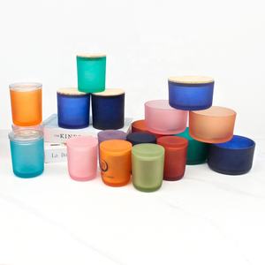 ขวดโหลแก้วใส่เทียนตกแต่งพร้อมฝาปิดโถเทียนสีรุ้งปรับแต่งได้ - Product Image 3