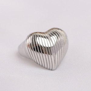 Heart Shape Stainless Steel <b>Ring</b> 21MM Gold <b>Silver</b> Women's Fashion Jewelry Gift - Product Image 2