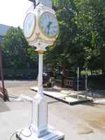 Reloj Postal de Calle Park de 3 Metros con Cuatro Caras, Diseño Art Deco, Iluminado en Verde, Funcionamiento Eléctrico, Compas CPS-J3000
