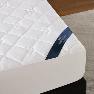 <span class=keywords><strong>Funda</strong></span> de colchón de poliéster con diseño de hoja de arce ondulada, <span class=keywords><strong>impermeable</strong></span>, <span class=keywords><strong>transpirable</strong></span>, antideslizante, a prueba de polvo, a prueba de chinches, lavable a máquina, de color sólido. - Product Image 2
