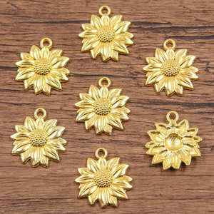 Vente en gros de pendentifs en forme de tournesol en diamant de 19*22 mm, plaqués or 14 carats, en métal émaillé, accessoires pour la fabrication de bijoux - Product Image 5