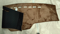 OEM Besticktes Logo Armaturenbrett-Schutzmatte, Auto-Innenausstattung, Geeignet für Großhandel Samsung SM5 Polyester-Plüsch