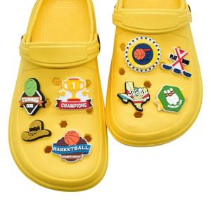 Charme de chaussure de jeu de sport de baseball pour la décoration de sabot pour le sabot breloque de chaussure de basket-ball adapté pour l'ornement de chaussure Football - Product Image 3