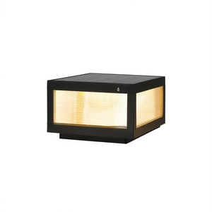 Lampe de clôture LED extérieure moderne à énergie solaire noire 12 pouces pour poteaux, allées, terrasses, patios IP65 2700K blanc chaud - Product Image 1
