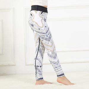 Leggings de sport personnalisés pour filles, pantalons de yoga ajustés, acheter directement auprès de l'usine de vêtements pour enfants en Chine - Product Image 4