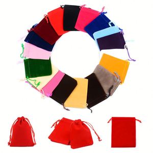 Sacs cadeaux personnalisés pour mariage, petits sacs en velours avec cordon de serrage, pochettes à bijoux en daim avec logo - Product Image 1