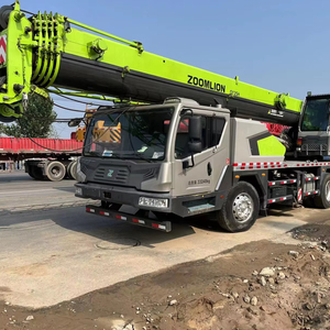 Grue mobile Zoomlion d'occasion de 25 tonnes, moteur complet et pompe de qualité supérieure, engin de chantier fiable - Product Image 1