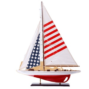 Modèle de voilier drapeau américain 3 ensembles (68x11x90cm) 2 couleurs Lignes de corps Drapeau américain Modèle de bateaux en bois - Product Image 1
