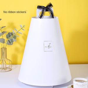 ชั้นวางเค้กกระดาษแข็งแบบพกพาสำหรับงานเลี้ยงน้ำชายามบ่าย พร้อมกล่องบรรจุภัณฑ์แบบมีหูหิ้ว ชั้นวางขนมหลายชั้น - Product Image 4