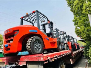 Montacargas Diésel HELI FD70 de 7 Toneladas con Rotador de Tambor, 4WD, Mástil de 3 Etapas, Uso Industrial Pesado, Neumáticos Sólidos/Neumáticos - Product Image 5