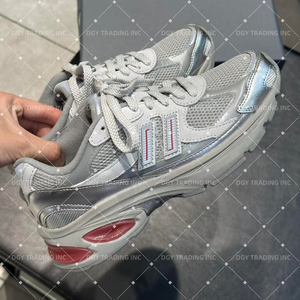 Zapatillas Deportivas Retro de Gamuza Transpirable de Alta Calidad 2010 para Hombre y Mujer, Zapatillas de Diseñador de Lujo, Zapatillas para Correr, Zapatillas para Hombre - Product Image 1