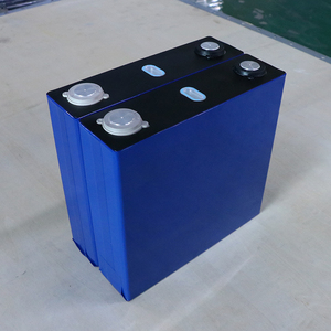 HHPOWER Wiederaufladbare LFP Akku CATL Prismatische CALB 3,2V 135Ah Lithium-Ionen Elektro-Dreirad Batteriezellen LiFePO4 Akku 4500 - Product Image 5