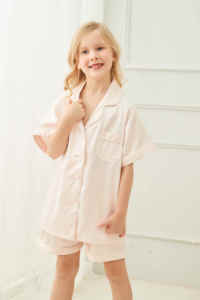 FUNG 3034 Hot Pijama Set Mulheres Satin Sleepwear Curto Pijama De Seda Conjunto em Rosa Escuro Popular Personalização Home Wear - Product Image 3