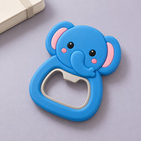 Ouvre-bouteille en PVC personnalisé, dessin animé, caoutchouc souple, moulé 2D 3D, insert métallique intégré, cadeau promotionnel
