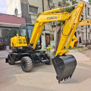 Nouvelles mini-excavatrices hydrauliques sur chenilles 60W-7, importées, en promotion, excellent état, excavatrices Hyundai 60W-7 - Product Image 2