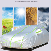 Housse de voiture en aluminium noir avec bandes réfléchissantes orange vif pour une visibilité nocturne et une protection contre la chaleur avec doublure en coton