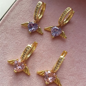 Collares con Colgante de Corazón de Arcoíris de Acero Inoxidable con Zirconia en Forma de Ala para Mujer, Gran Venta - Product Image 4