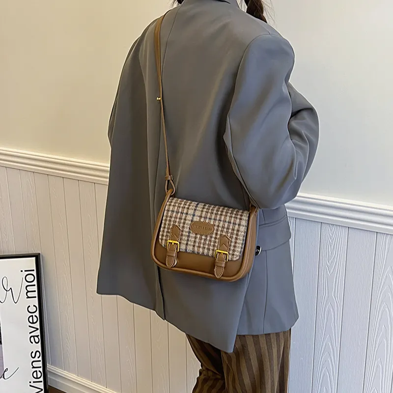 Yiwu Suka Premium Sinn für Tasche Damenmode Hunderte von Single Shoulder Umhängetasche günstigen Preis Damen handtaschen quadratische Tasche