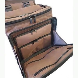 Muestra gratuita: Nuevas alforjas laterales suaves de nailon marrón para equitación, bolsa de transporte para equipo de equitación, alforjas para caballo, asiento trasero expandible - Product Image 4