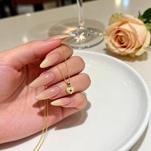 Collar de Aleación de Zinc Chapado en Oro de 18K con Forma de Corazón y Circonita Cúbica, Cadena de Clavícula Moderna de 20 Pulgadas para Mujer, Regalo - Product Image 2