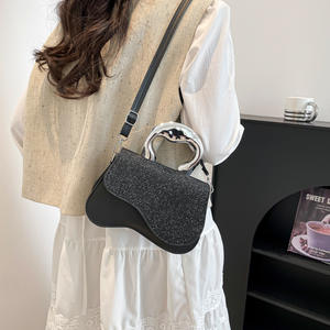 Printemps/été 2025 Sacs à main et sacs de luxe pour femmes à la mode et décontractés - Product Image 6