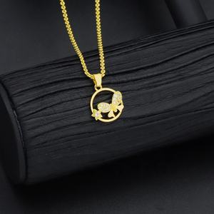 เครื่องประดับทองชุบ 24K คุณภาพส่งออกสำหรับผู้หญิง จี้รูปหัวใจมินิมอลแบบปรับแต่งได้ - Product Image 2