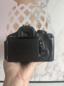 Cámara Digital de Segunda Mano Canon 600d Kit 18MP HD Video <span class=keywords><strong>para</strong></span> <span class=keywords><strong>Principiantes</strong></span> al Mejor Precio - Product Image 4