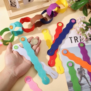 Paquete de 30 Cadenas de Botones en Forma de Ola, Cadenas de Fieltro Coloridas con Broches a Presión, Guirnalda para Decoración del Hogar, <span class=keywords><strong>Navidad</strong></span>, Cumpleaños, Aniversario, Fiesta - Product Image 1