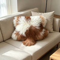 Coussin en fourrure de mouton de Mongolie de couleur naturelle avec queue, fourrure douce pour canapé