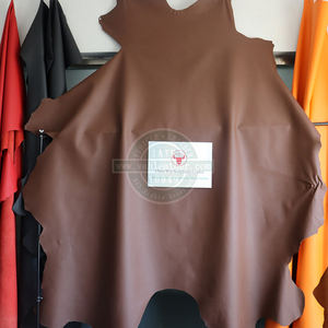 Vente directe personnalisée peau de vache pleine fleur BMW Auto volant de voiture et meubles/canapé/ceinture peaux de bétail salées humides - Product Image 6