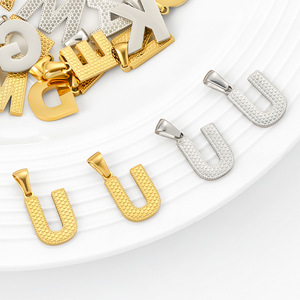 Amuleto con Letra Texturizada |   Colgante de Acero Inoxidable Chapado en Oro PVD de 18K con Inicial Punteada para Fabricación de Joyas: Impermeable e Hipoalergénico - Product Image 3
