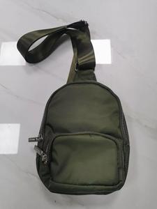 กระเป๋าคาดเอว/สะพายข้าง รุ่นใหม่ ความจุ 2 ลิตร พกพาสะดวก เหมาะสำหรับทุกเพศ ใช้ได้ทุกโอกาส รวมถึงโยคะ - Product Image 5