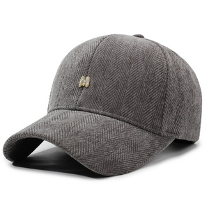 Cappellino da Baseball in Velluto a Coste Nuovo Stile Autunno Inverno 2025 Unisex Semplice Lusso con Logo Lettera Sportivo Casual Regolabile - Product Image 3