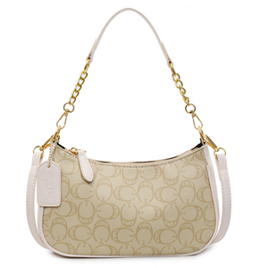Borsa da Donna Modello 2025 con Motivo Geometrico e Borchie, Resistente, Portatile, con Cerniera, Grande Capacità, in Materiale PU Design di Marchi di Lusso. - Product Image 1