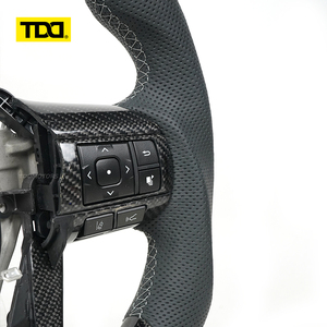 Volante de Fibra de Carbono Real TDD Compatible con Toyota Hilux Sport, Estilo Deportivo en Forma de D, Personalizable - Product Image 3