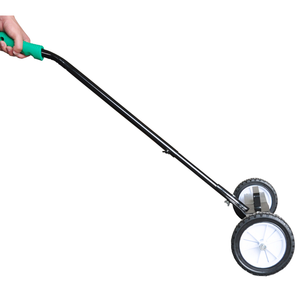 Heavy Duty Pick up Nails Objetos ferrosos callejeros Imán fuerte Techo rodante manual Barredora de piso magnética con ruedas - Product Image 1