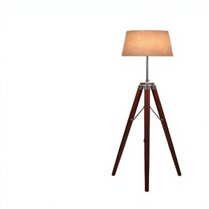 Lámpara de Pie Trípode de Madera Tradicional Ajustable con Pantalla de Tela Gris y LED Blanco Frío para Sala de Estar - Product Image 1