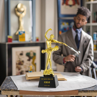 Vente en gros de trophée de danse gravé en or personnalisé cadeau d'affaires métal artisanat typographie imprimé pour les danseurs